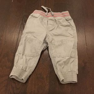 BabyGap pants. 12m. Make a bundle.